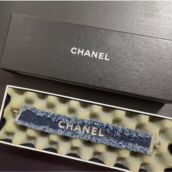 Authentic Chanel Bracelet Bangle Denim Fringe Silver Hardware Navy - Picture 4 of 10